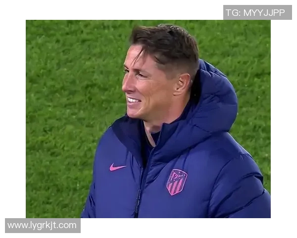 托雷斯的足球传奇之路：从天才少年到世界巨星的辉煌历程